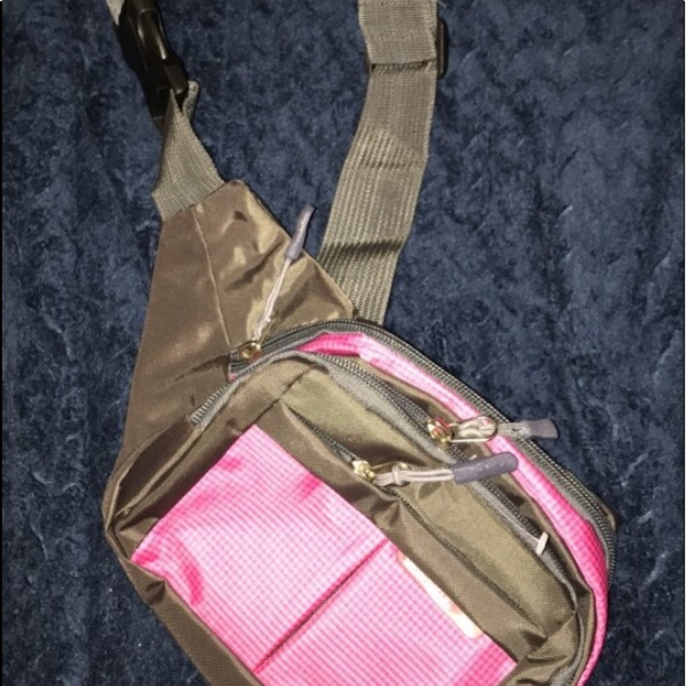 Fanny pack